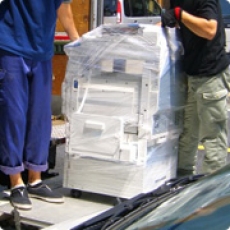 ビジネスフォン導入事例　　　　　　制御機器メーカー